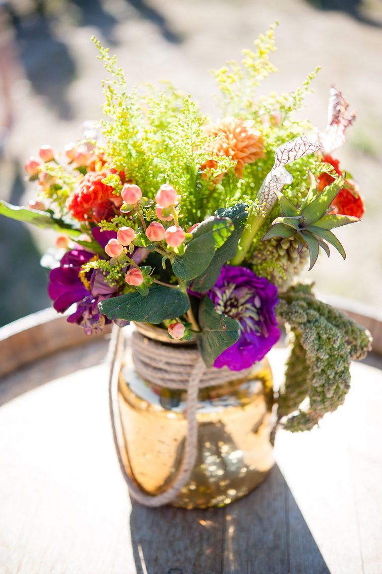 artinbloomfloral-squaw-valley-colorful-mountain-wedding-28 artinbloomfloral-squaw-valley-colorful-mountain-wedding-28
