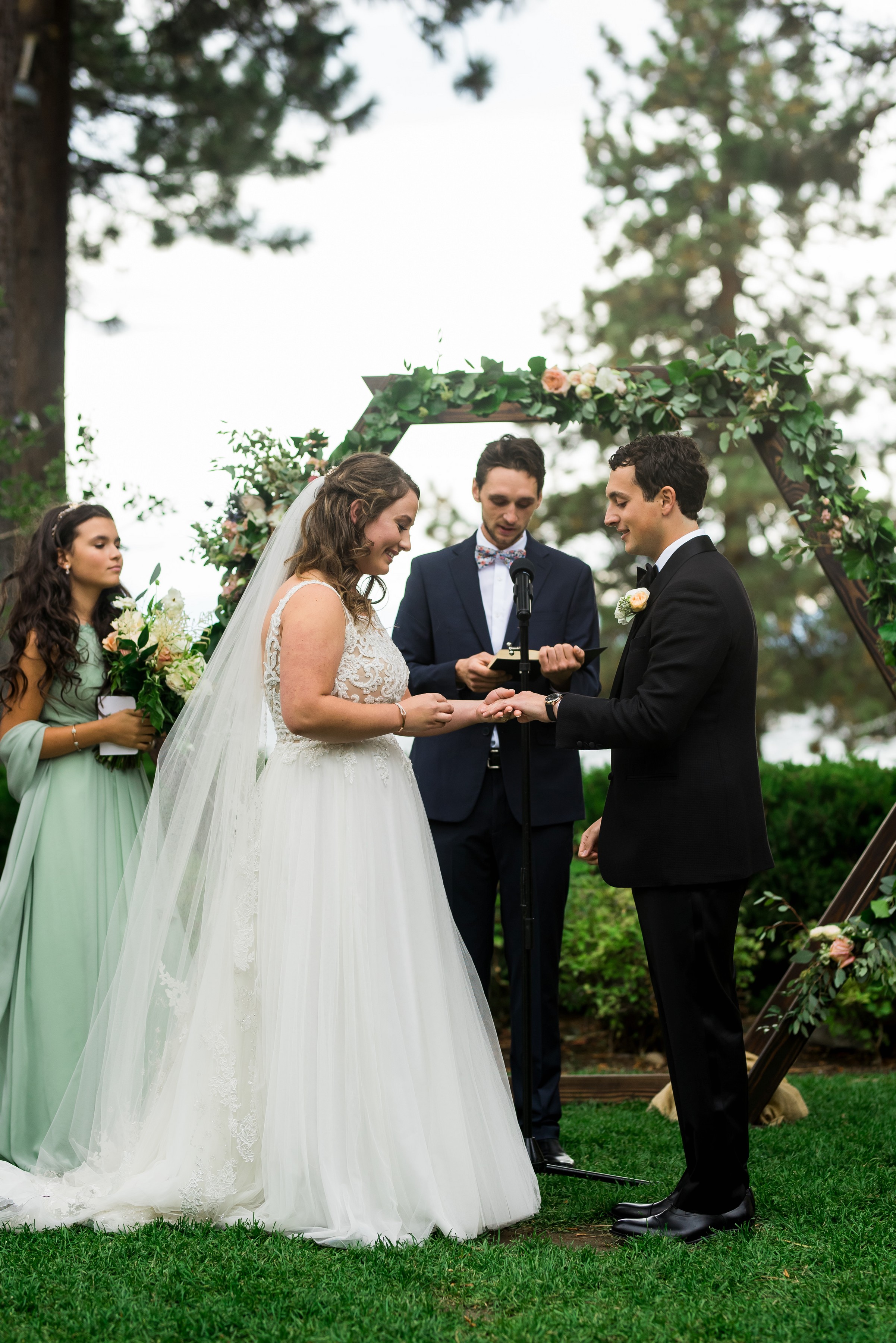 ashleetroy-laurenlindley