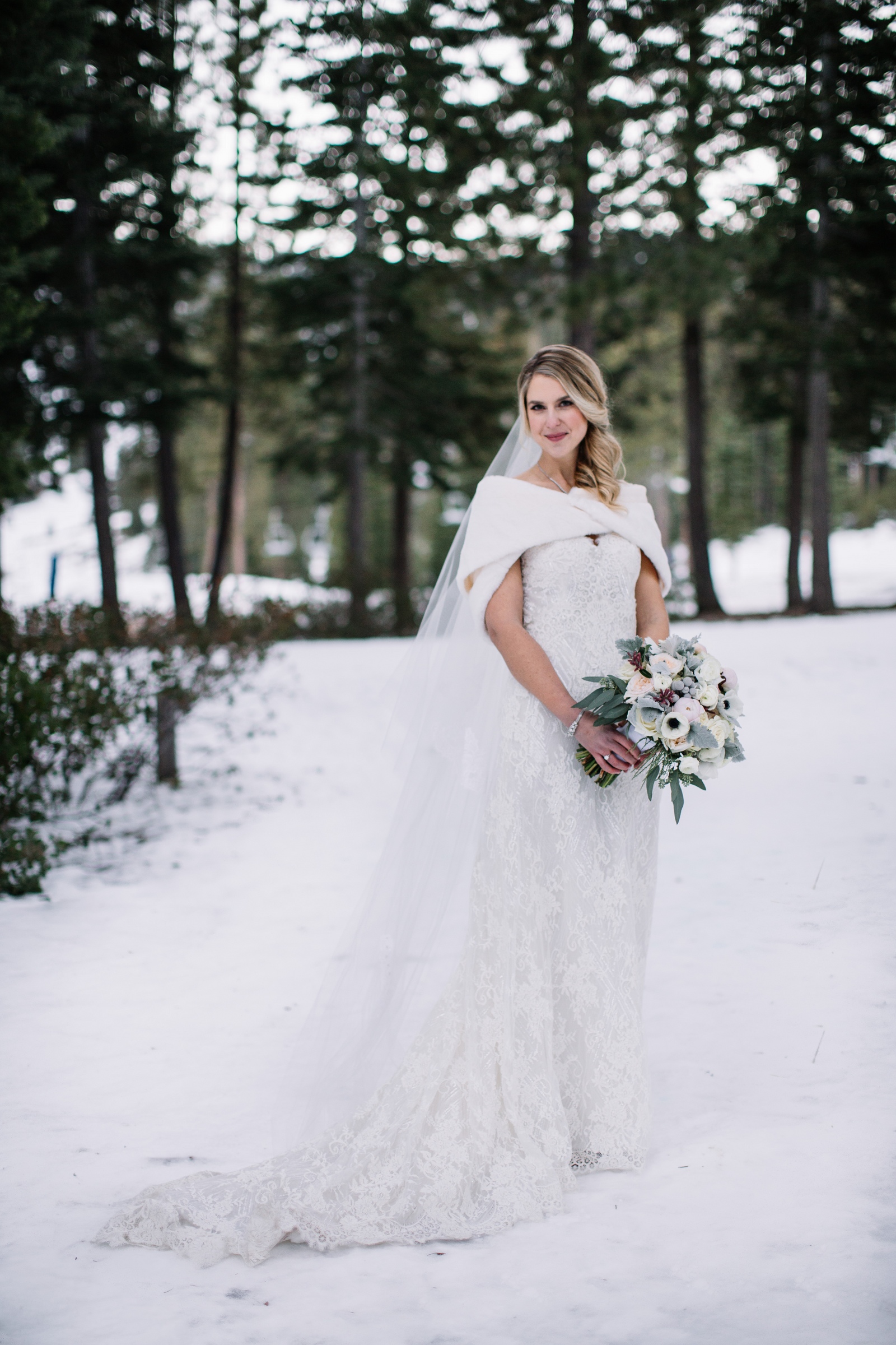 winterwedding-redreception-brittneyraine