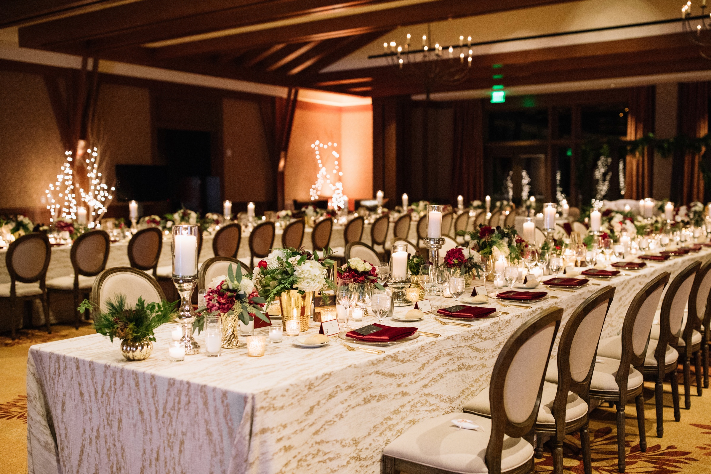 winterwedding-redreception-brittneyraine