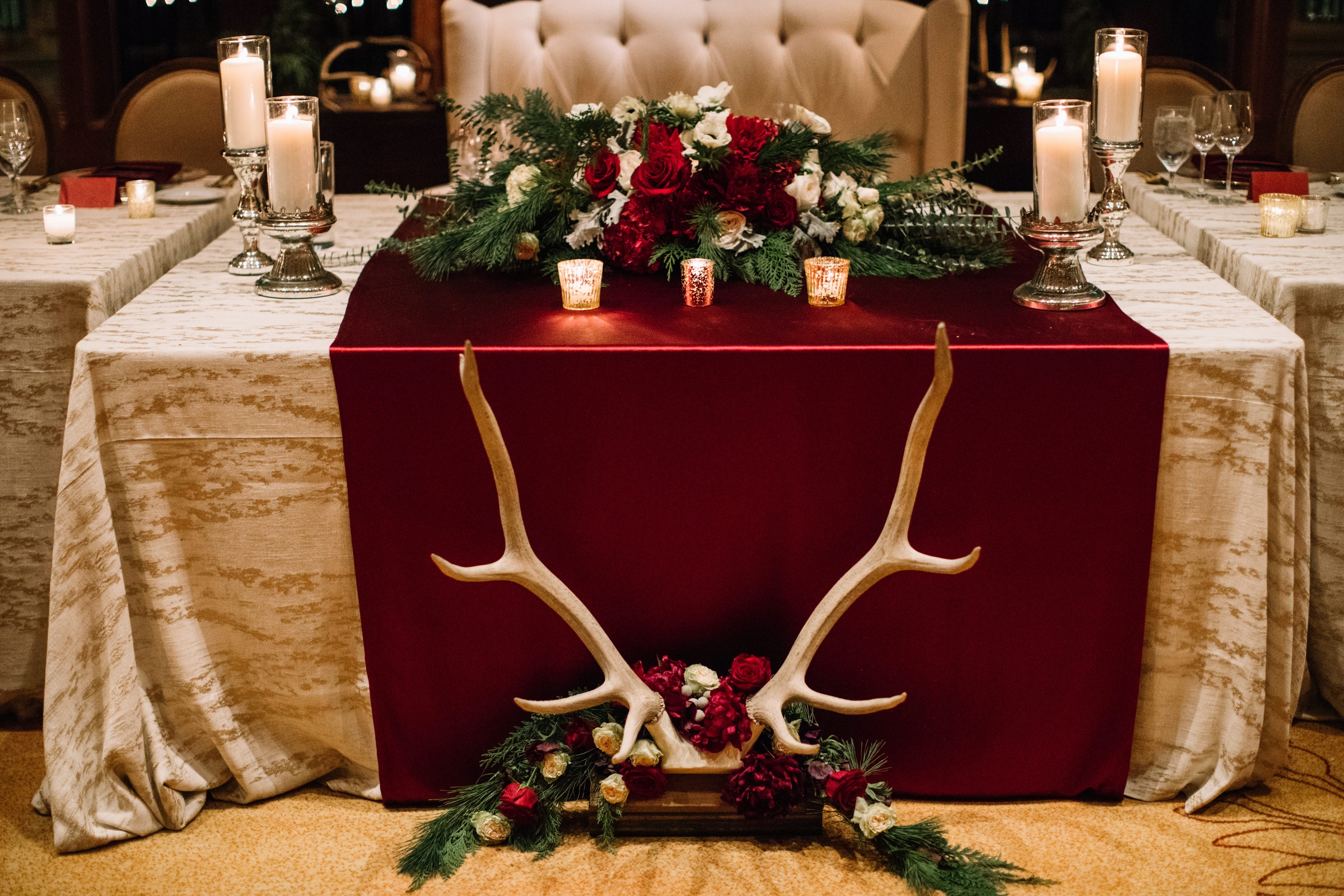 winterwedding-redreception-brittneyraine