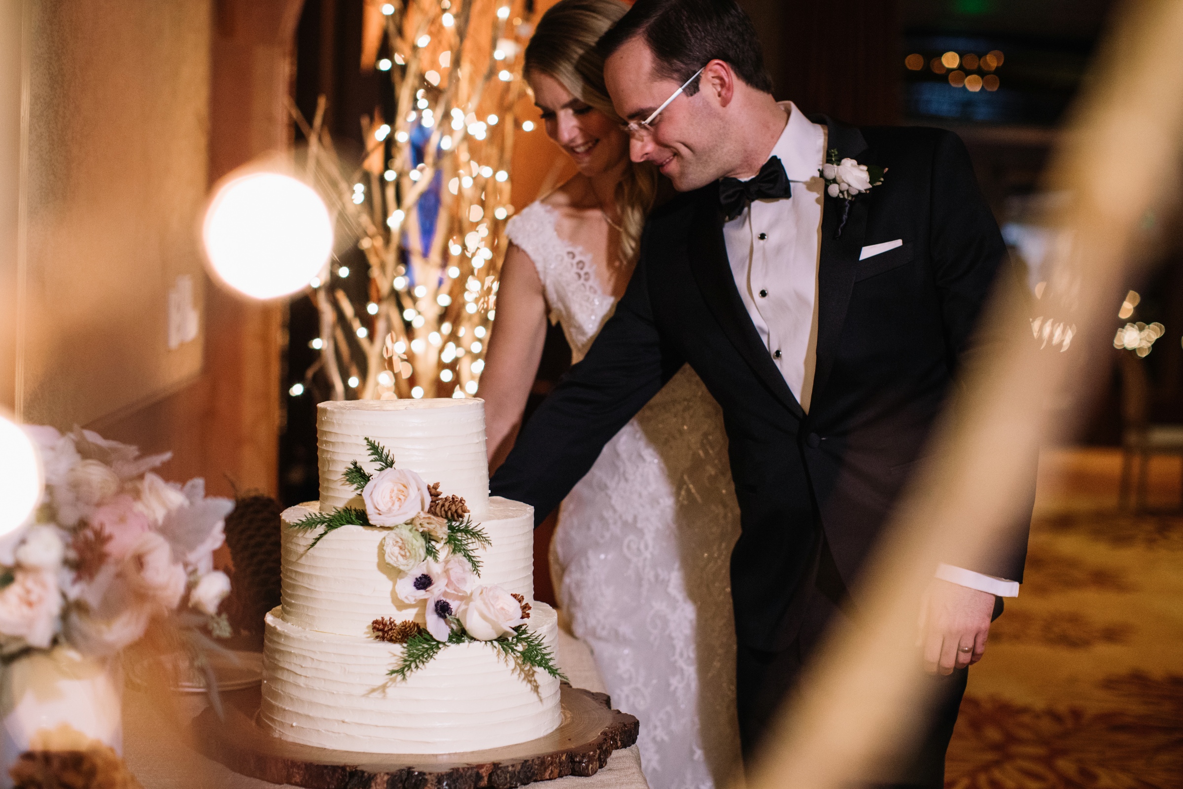 winterwedding-redreception-brittneyraine