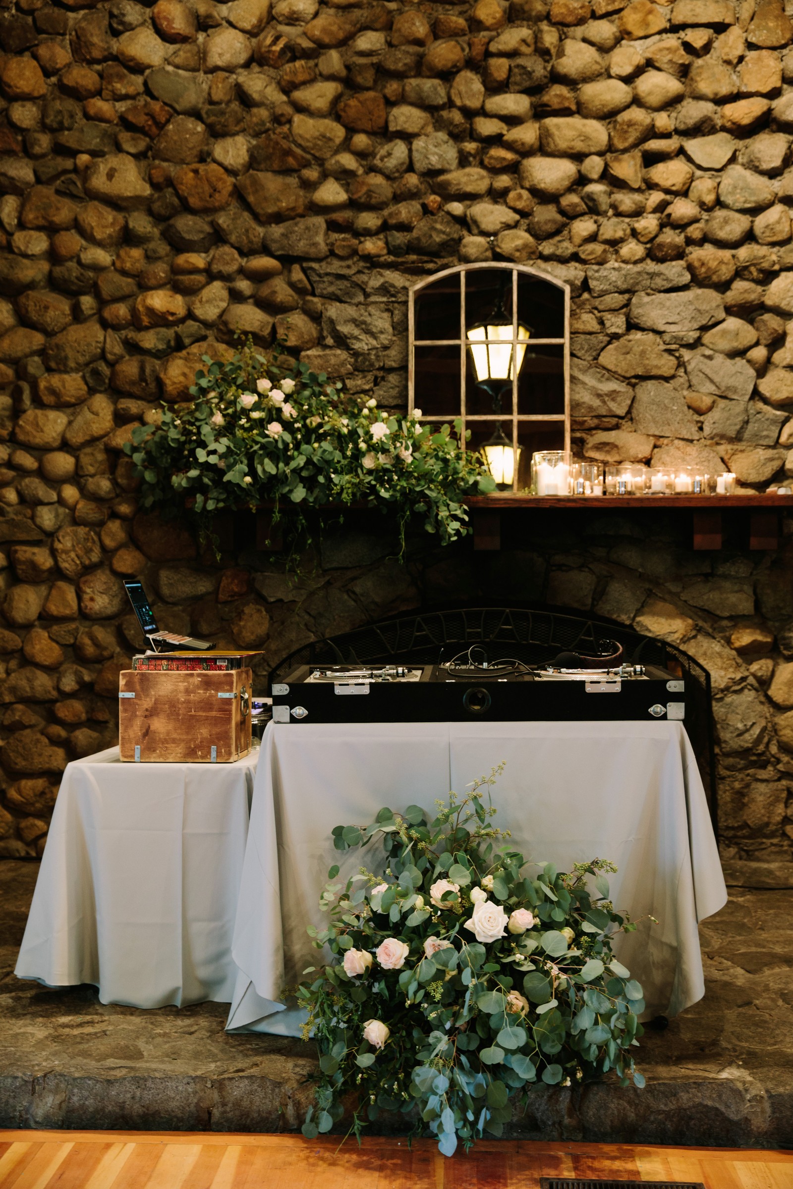 valhalla-kevinlauren-courtneyaaron-a